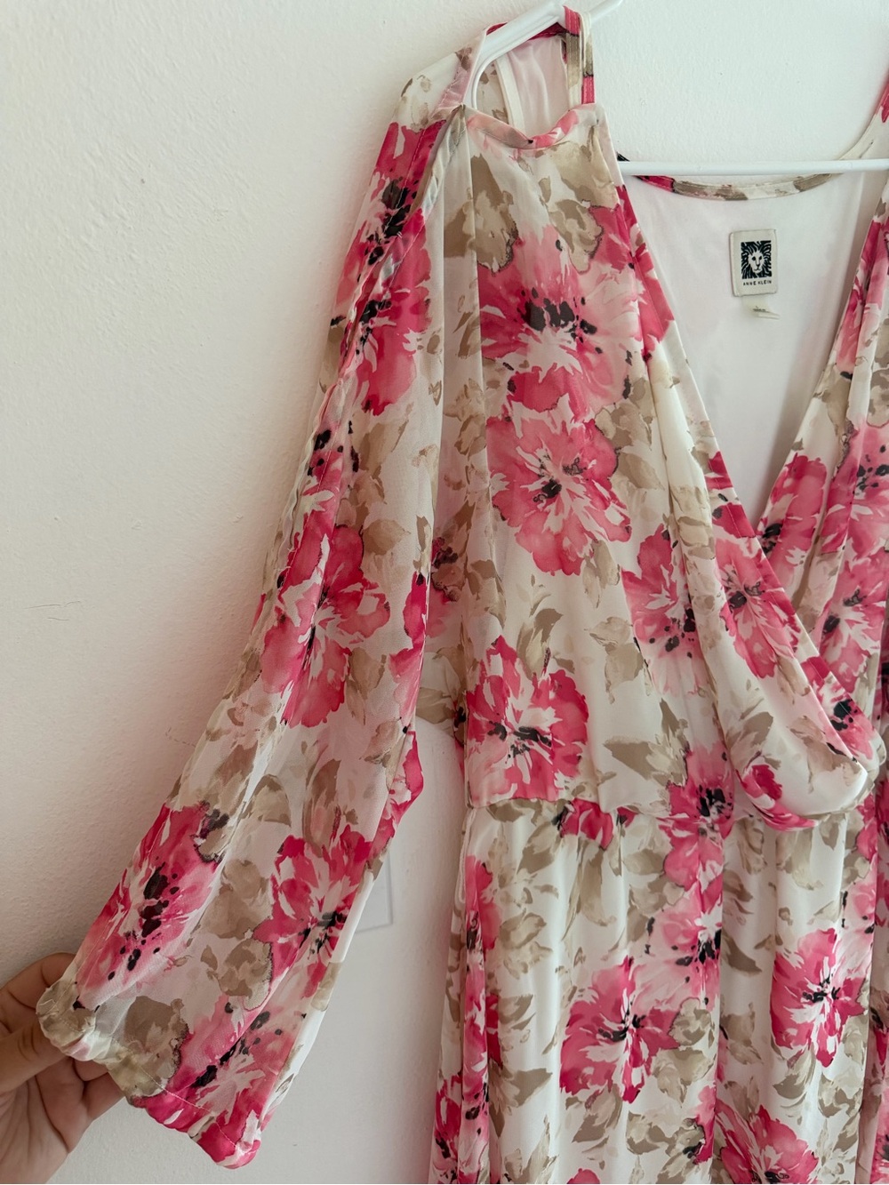 Anne Klein Cream Midi Dress with Pink Floral Pattern - Picture 3 of 3